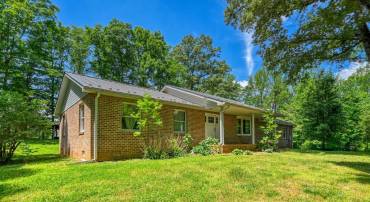321 WILLOW OAK LN, BUMPASS, Virginia 23024, 3 Bedrooms Bedrooms, ,2 BathroomsBathrooms,Residential,321 WILLOW OAK LN,VALA2009898 MLS # VALA2009898