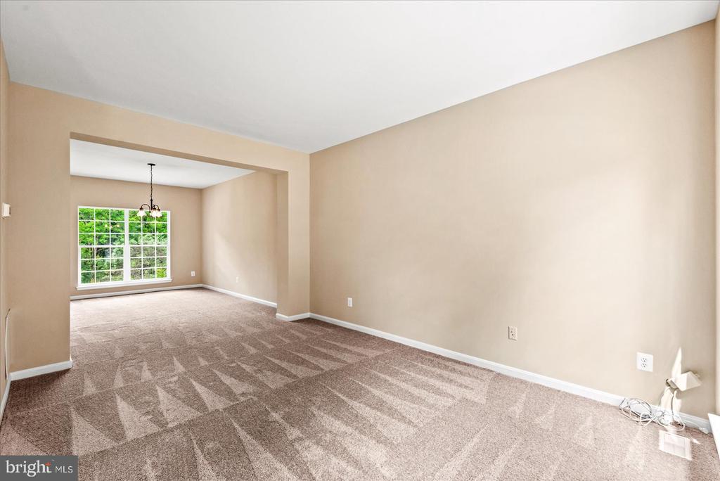635 HOLLY CREST DR, CULPEPER, Virginia 22701, 4 Bedrooms Bedrooms, ,6 BathroomsBathrooms,Residential,635 HOLLY CREST DR,VACU2013672 MLS # VACU2013672 635 HOLLY CREST DR, CULPEPER, Virginia 22701, 4 Bedrooms Bedrooms, ,6 BathroomsBathrooms,Residential,635 HOLLY CREST DR,VACU2013672 MLS # VACU2013672