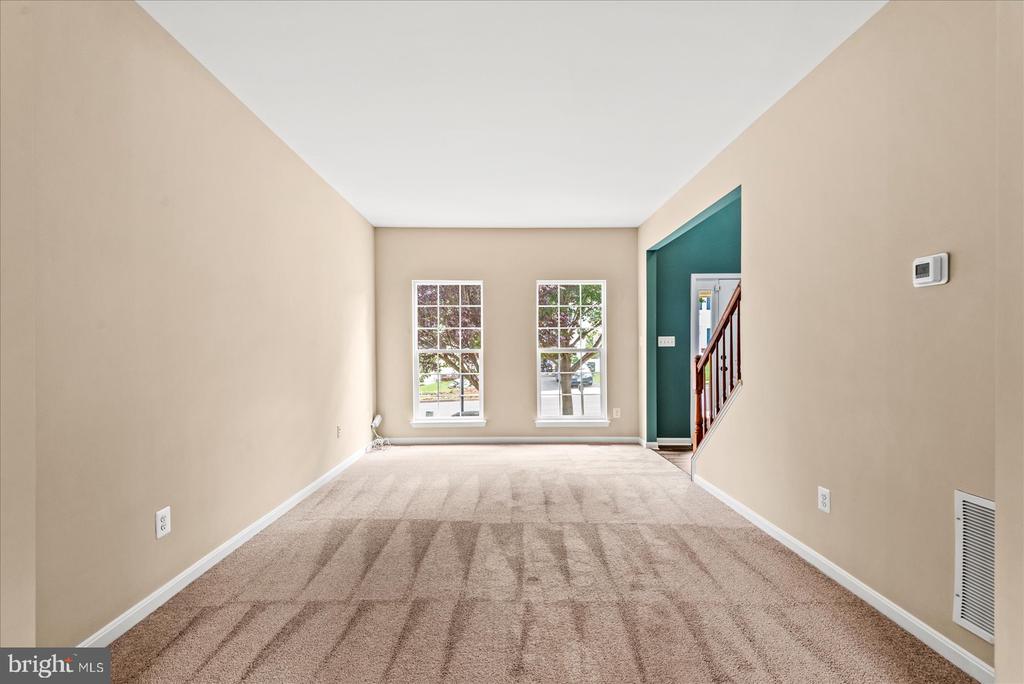 635 HOLLY CREST DR, CULPEPER, Virginia 22701, 4 Bedrooms Bedrooms, ,6 BathroomsBathrooms,Residential,635 HOLLY CREST DR,VACU2013672 MLS # VACU2013672 635 HOLLY CREST DR, CULPEPER, Virginia 22701, 4 Bedrooms Bedrooms, ,6 BathroomsBathrooms,Residential,635 HOLLY CREST DR,VACU2013672 MLS # VACU2013672