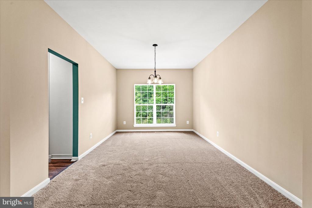 635 HOLLY CREST DR, CULPEPER, Virginia 22701, 4 Bedrooms Bedrooms, ,6 BathroomsBathrooms,Residential,635 HOLLY CREST DR,VACU2013672 MLS # VACU2013672 635 HOLLY CREST DR, CULPEPER, Virginia 22701, 4 Bedrooms Bedrooms, ,6 BathroomsBathrooms,Residential,635 HOLLY CREST DR,VACU2013672 MLS # VACU2013672