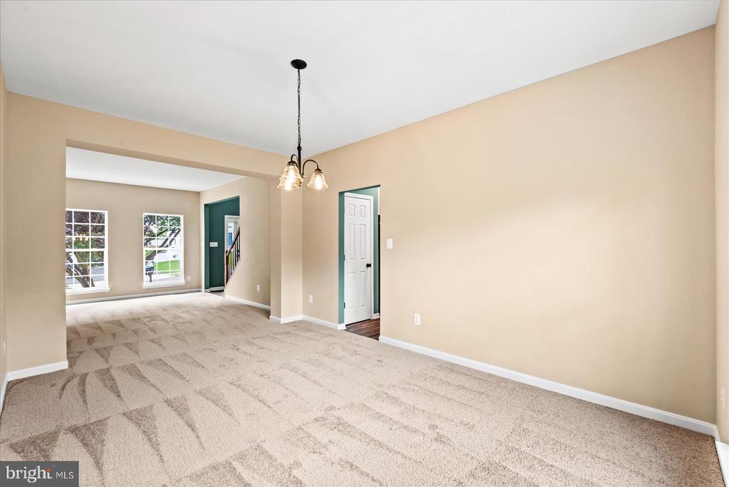 635 HOLLY CREST DR, CULPEPER, Virginia 22701, 4 Bedrooms Bedrooms, ,6 BathroomsBathrooms,Residential,635 HOLLY CREST DR,VACU2013672 MLS # VACU2013672 635 HOLLY CREST DR, CULPEPER, Virginia 22701, 4 Bedrooms Bedrooms, ,6 BathroomsBathrooms,Residential,635 HOLLY CREST DR,VACU2013672 MLS # VACU2013672