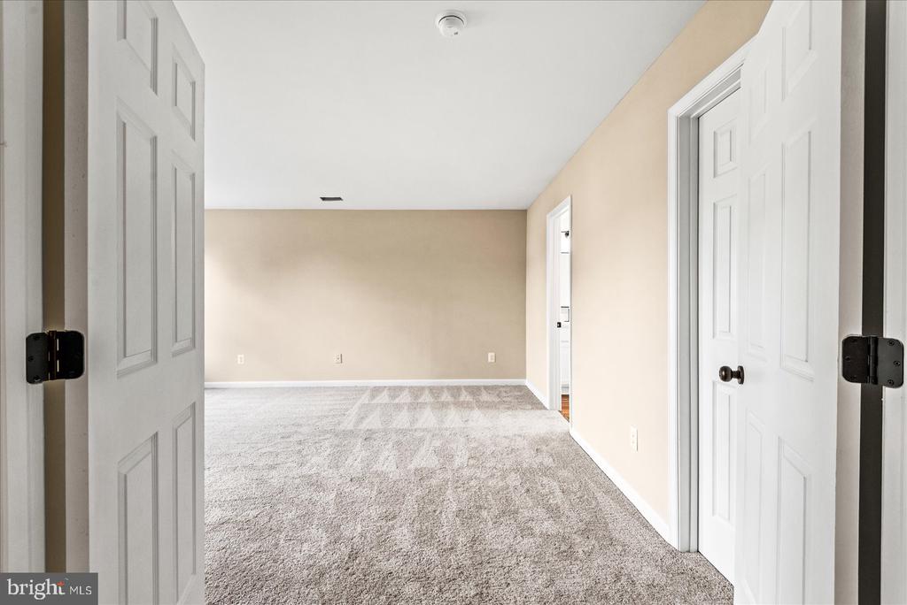 635 HOLLY CREST DR, CULPEPER, Virginia 22701, 4 Bedrooms Bedrooms, ,6 BathroomsBathrooms,Residential,635 HOLLY CREST DR,VACU2013672 MLS # VACU2013672 635 HOLLY CREST DR, CULPEPER, Virginia 22701, 4 Bedrooms Bedrooms, ,6 BathroomsBathrooms,Residential,635 HOLLY CREST DR,VACU2013672 MLS # VACU2013672