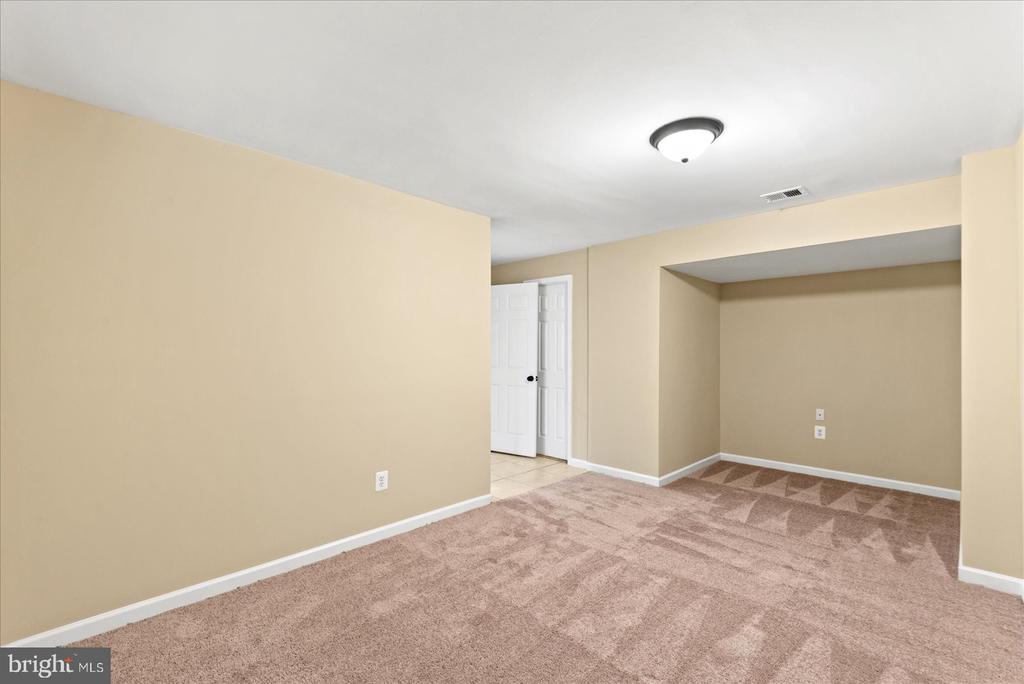 635 HOLLY CREST DR, CULPEPER, Virginia 22701, 4 Bedrooms Bedrooms, ,6 BathroomsBathrooms,Residential,635 HOLLY CREST DR,VACU2013672 MLS # VACU2013672 635 HOLLY CREST DR, CULPEPER, Virginia 22701, 4 Bedrooms Bedrooms, ,6 BathroomsBathrooms,Residential,635 HOLLY CREST DR,VACU2013672 MLS # VACU2013672