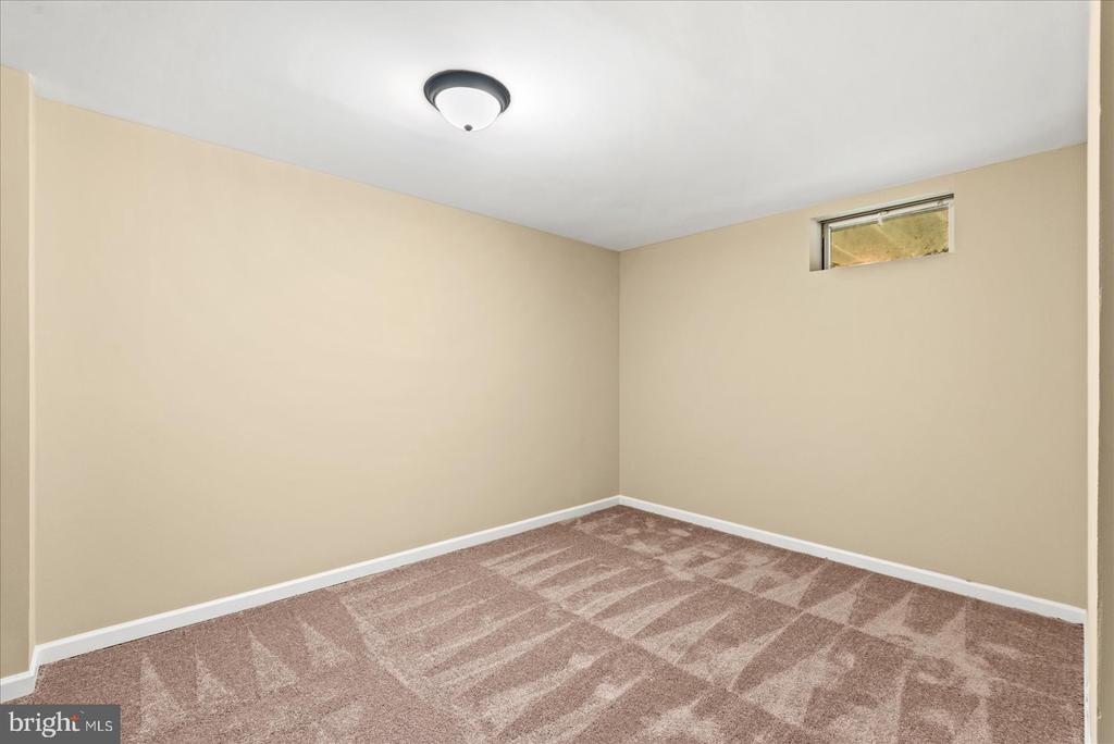 635 HOLLY CREST DR, CULPEPER, Virginia 22701, 4 Bedrooms Bedrooms, ,6 BathroomsBathrooms,Residential,635 HOLLY CREST DR,VACU2013672 MLS # VACU2013672 635 HOLLY CREST DR, CULPEPER, Virginia 22701, 4 Bedrooms Bedrooms, ,6 BathroomsBathrooms,Residential,635 HOLLY CREST DR,VACU2013672 MLS # VACU2013672