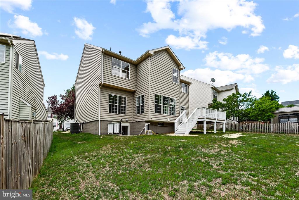 635 HOLLY CREST DR, CULPEPER, Virginia 22701, 4 Bedrooms Bedrooms, ,6 BathroomsBathrooms,Residential,635 HOLLY CREST DR,VACU2013672 MLS # VACU2013672 635 HOLLY CREST DR, CULPEPER, Virginia 22701, 4 Bedrooms Bedrooms, ,6 BathroomsBathrooms,Residential,635 HOLLY CREST DR,VACU2013672 MLS # VACU2013672