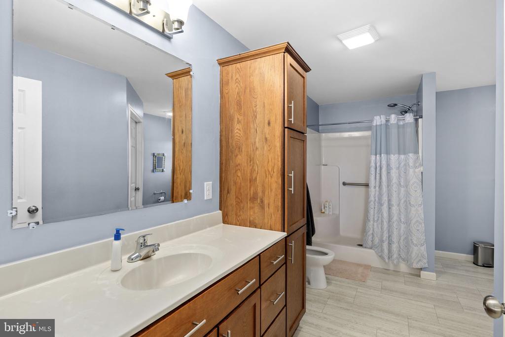 26590 PENNFIELDS DR, ORANGE, Virginia 22960, 3 Bedrooms Bedrooms, ,3 BathroomsBathrooms,Residential,26590 PENNFIELDS DR,VAOR2014064 MLS # VAOR2014064