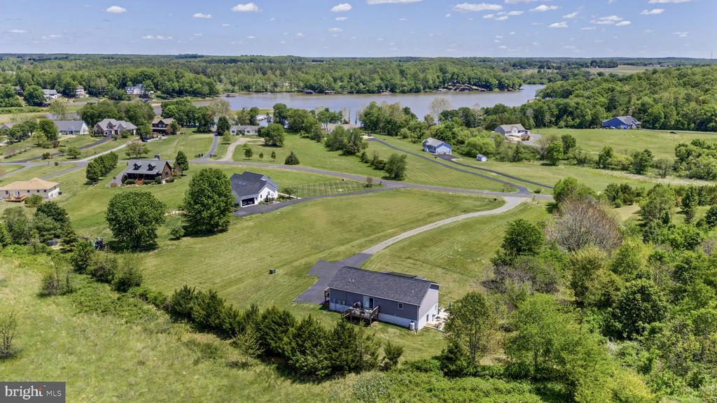 26590 PENNFIELDS DR, ORANGE, Virginia 22960, 3 Bedrooms Bedrooms, ,3 BathroomsBathrooms,Residential,26590 PENNFIELDS DR,VAOR2014064 MLS # VAOR2014064