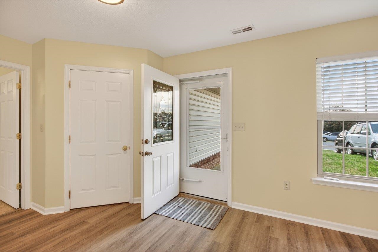135 ALGER LN, BROADWAY, Virginia 22815, 3 Bedrooms Bedrooms, ,2 BathroomsBathrooms,Residential,135 ALGER LN,676681 MLS # 676681 135 ALGER LN, BROADWAY, Virginia 22815, 3 Bedrooms Bedrooms, ,2 BathroomsBathrooms,Residential,135 ALGER LN,676681 MLS # 676681