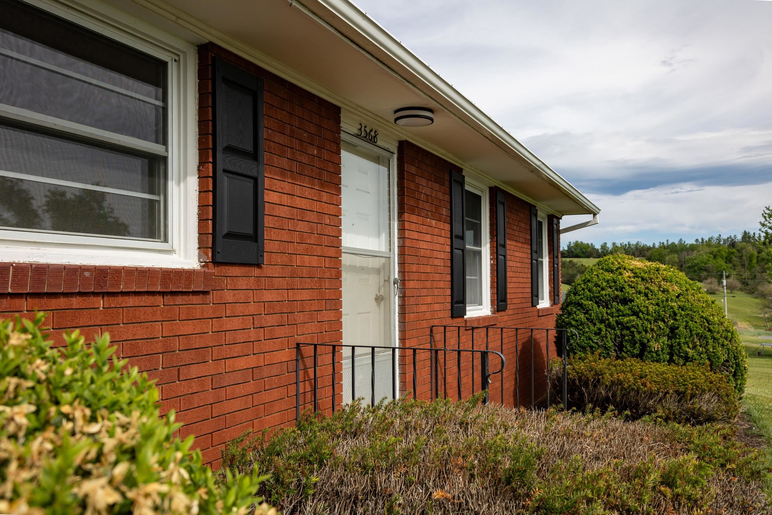 3568 BRENNEMAN CHURCH RD, ROCKINGHAM, Virginia 22802, 3 Bedrooms Bedrooms, ,2 BathroomsBathrooms,Residential,3568 BRENNEMAN CHURCH RD,677283 MLS # 677283