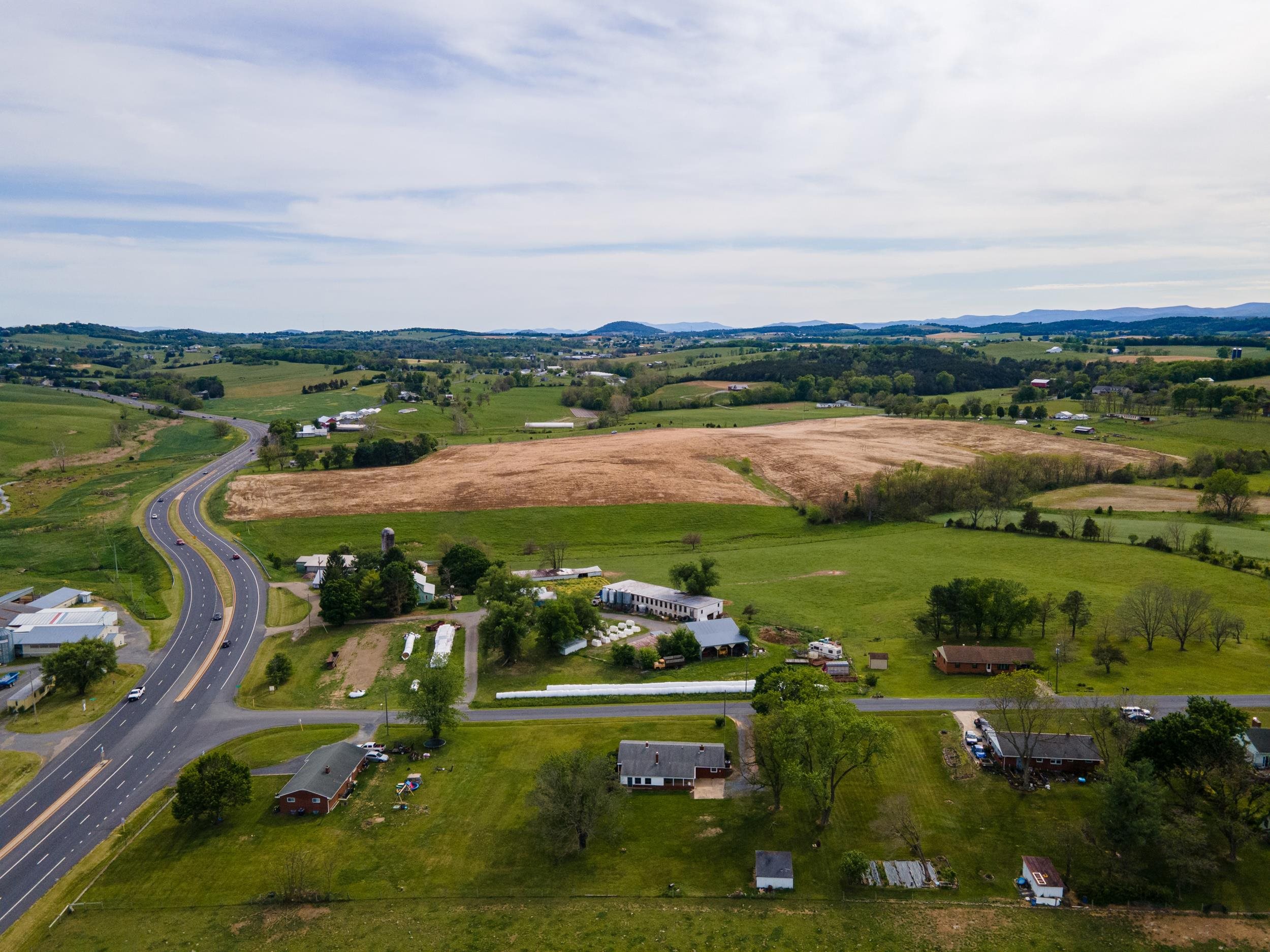 3568 BRENNEMAN CHURCH RD, ROCKINGHAM, Virginia 22802, 3 Bedrooms Bedrooms, ,2 BathroomsBathrooms,Residential,3568 BRENNEMAN CHURCH RD,677283 MLS # 677283