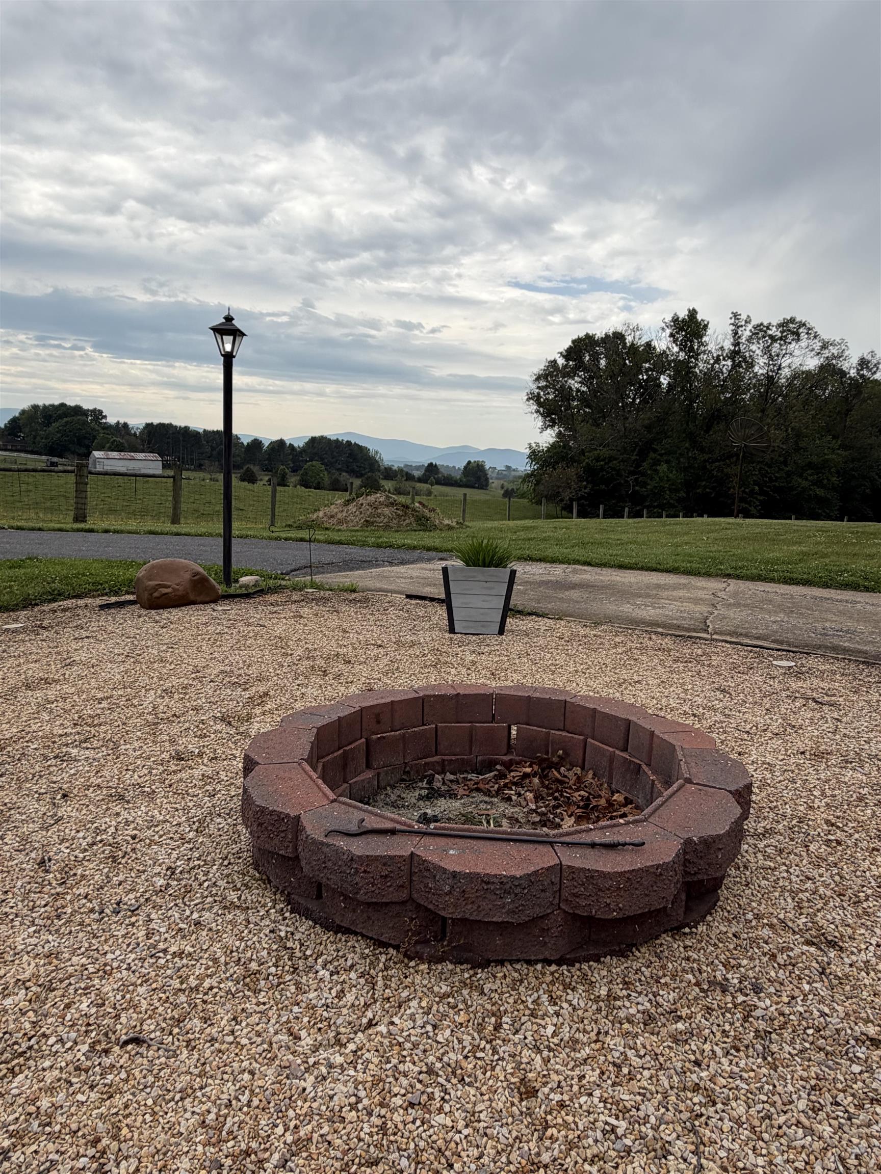 1335 RINACAS CORNER RD, SHENANDOAH, Virginia 22849, 3 Bedrooms Bedrooms, ,1 BathroomBathrooms,Residential,1335 RINACAS CORNER RD,677296 MLS # 677296