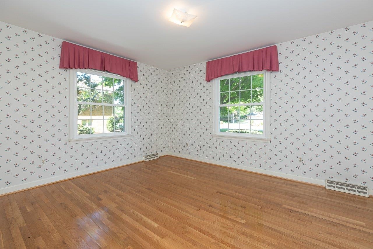1270 NOVA DR, WAYNESBORO, Virginia 22980, 5 Bedrooms Bedrooms, ,3 BathroomsBathrooms,Residential,1270 NOVA DR,677302 MLS # 677302