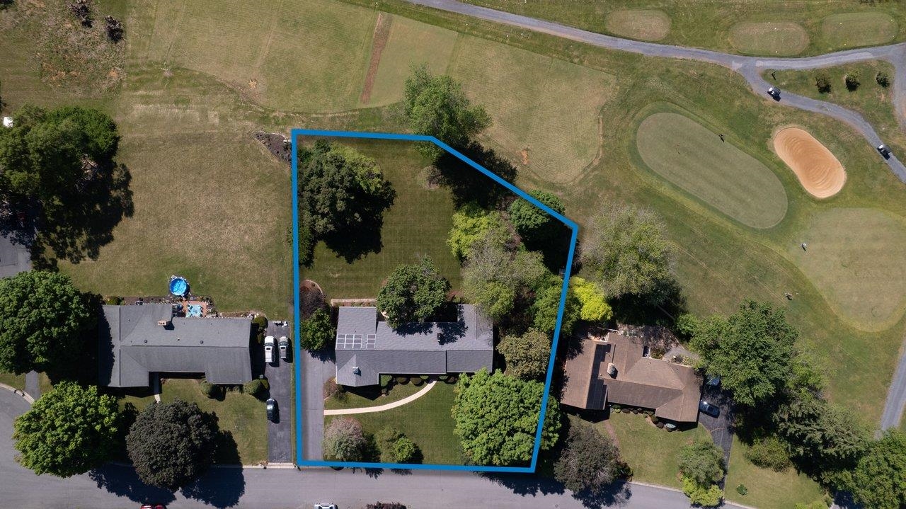 1270 NOVA DR, WAYNESBORO, Virginia 22980, 5 Bedrooms Bedrooms, ,3 BathroomsBathrooms,Residential,1270 NOVA DR,677302 MLS # 677302