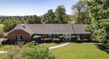1270 NOVA DR, WAYNESBORO, Virginia 22980, 5 Bedrooms Bedrooms, ,3 BathroomsBathrooms,Residential,1270 NOVA DR,677302 MLS # 677302