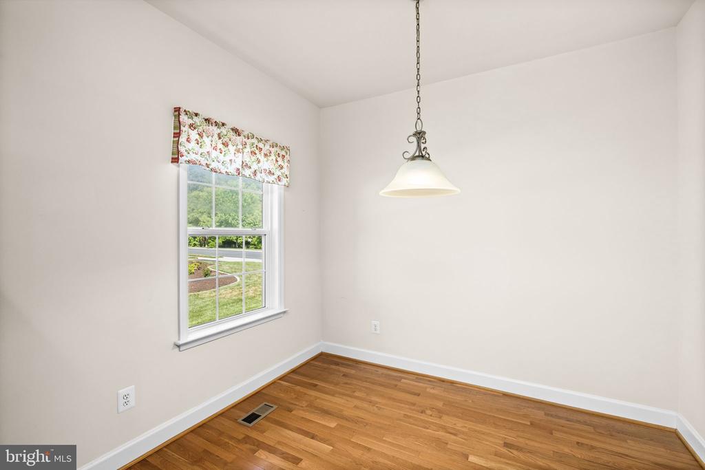 5413 BALLS RD, FREDERICKSBURG, Virginia 22407, 3 Bedrooms Bedrooms, ,2 BathroomsBathrooms,Residential,5413 BALLS RD,VASP2041910 MLS # VASP2041910
