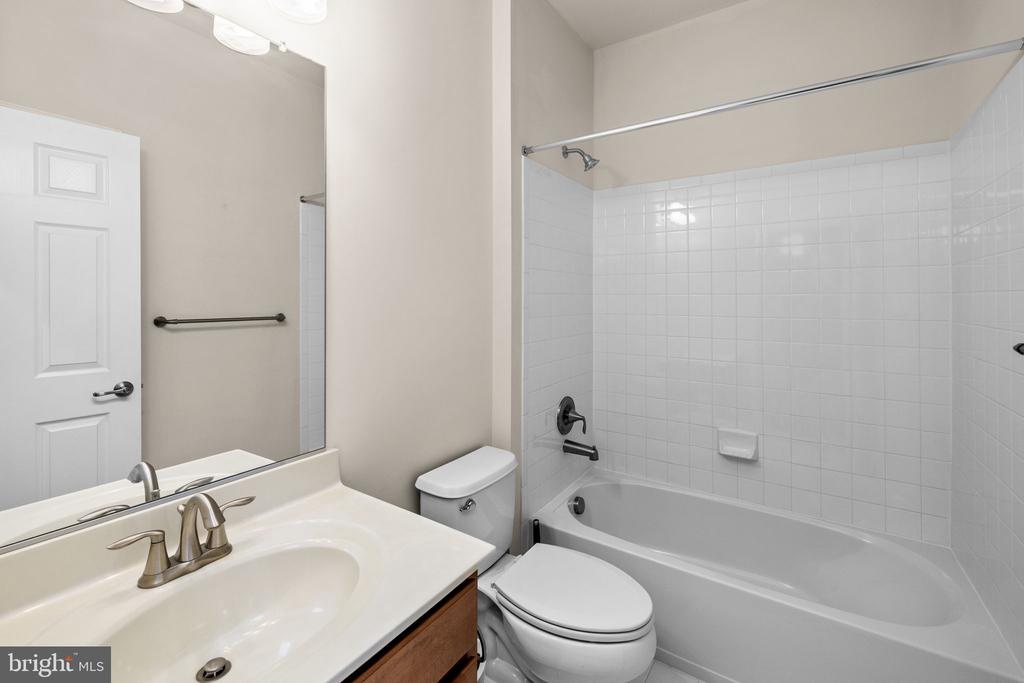 5413 BALLS RD, FREDERICKSBURG, Virginia 22407, 3 Bedrooms Bedrooms, ,2 BathroomsBathrooms,Residential,5413 BALLS RD,VASP2041910 MLS # VASP2041910