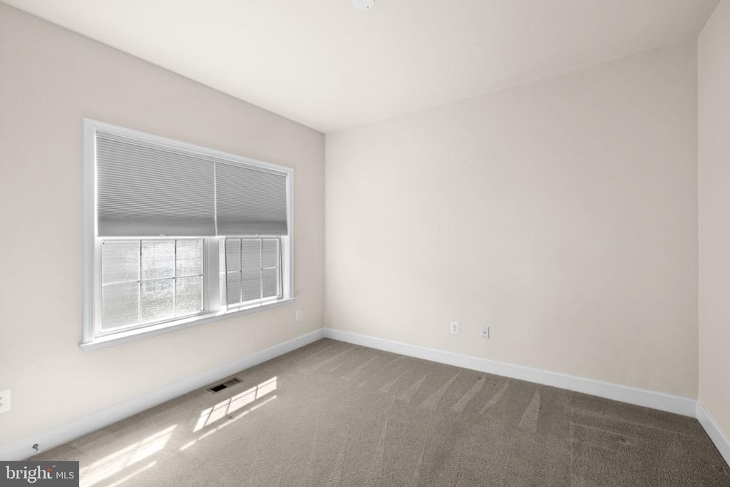 5413 BALLS RD, FREDERICKSBURG, Virginia 22407, 3 Bedrooms Bedrooms, ,2 BathroomsBathrooms,Residential,5413 BALLS RD,VASP2041910 MLS # VASP2041910