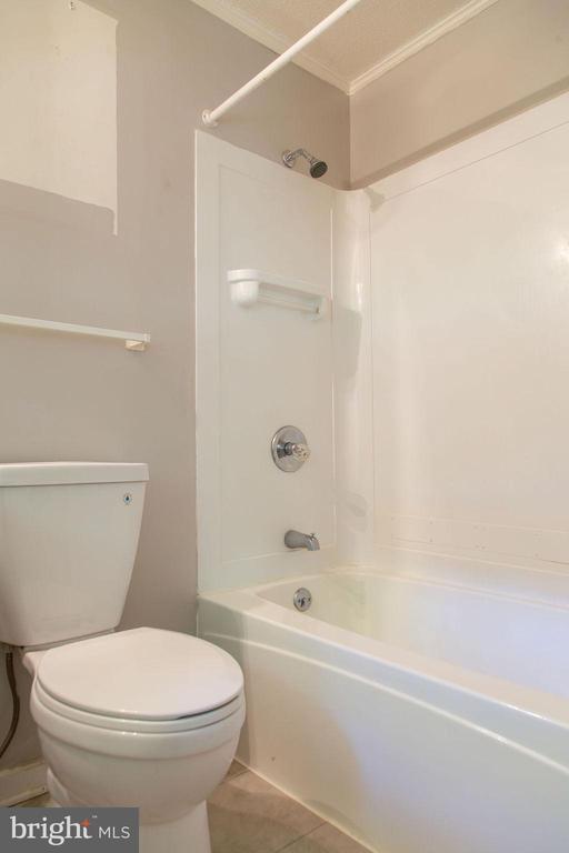 207 CREEKSIDE DR, LOCUST GROVE, Virginia 22508, 3 Bedrooms Bedrooms, ,2 BathroomsBathrooms,Residential,207 CREEKSIDE DR,VAOR2014236 MLS # VAOR2014236