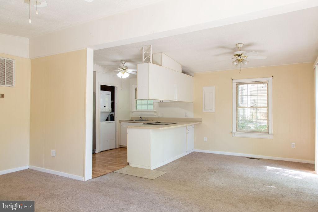 207 CREEKSIDE DR, LOCUST GROVE, Virginia 22508, 3 Bedrooms Bedrooms, ,2 BathroomsBathrooms,Residential,207 CREEKSIDE DR,VAOR2014236 MLS # VAOR2014236