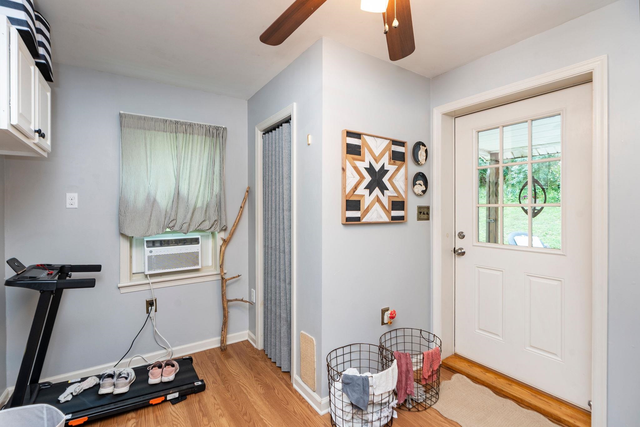 378 FOREST GROVE RD, LEXINGTON, Virginia 24450, 3 Bedrooms Bedrooms, ,1 BathroomBathrooms,Residential,378 FOREST GROVE RD,677317 MLS # 677317