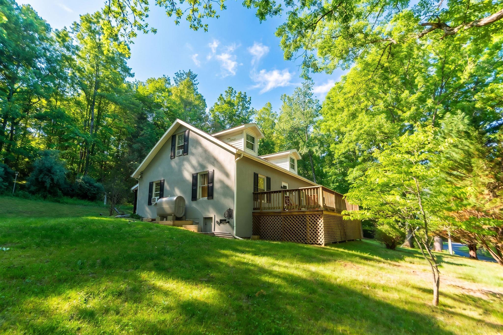 378 FOREST GROVE RD, LEXINGTON, Virginia 24450, 3 Bedrooms Bedrooms, ,1 BathroomBathrooms,Residential,378 FOREST GROVE RD,677317 MLS # 677317