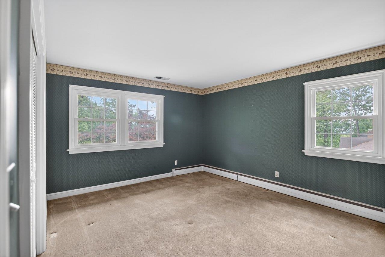 1104 RIDGEWOOD RD, HARRISONBURG, Virginia 22801, 4 Bedrooms Bedrooms, ,2 BathroomsBathrooms,Residential,1104 RIDGEWOOD RD,677319 MLS # 677319