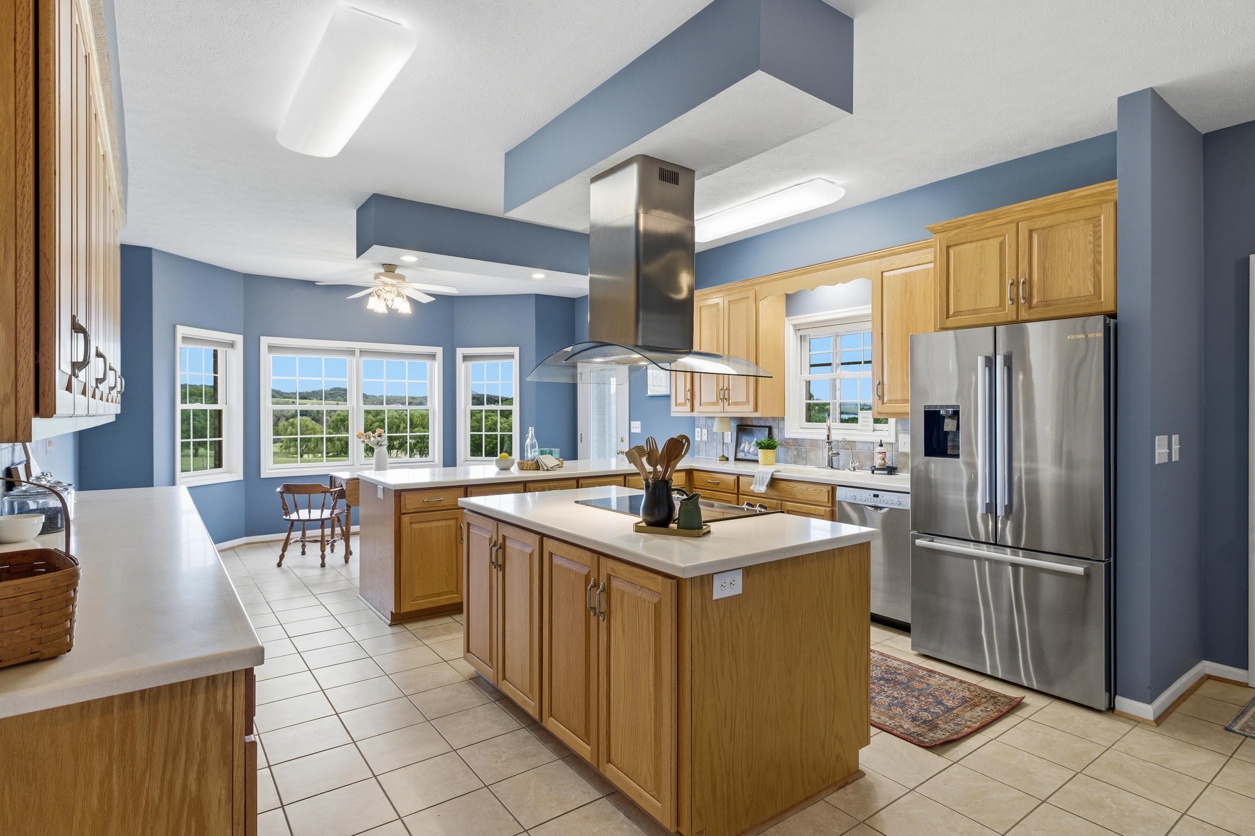 14334 S SUNSET DR, BROADWAY, Virginia 22815, 3 Bedrooms Bedrooms, ,3 BathroomsBathrooms,Residential,14334 S SUNSET DR,677328 MLS # 677328