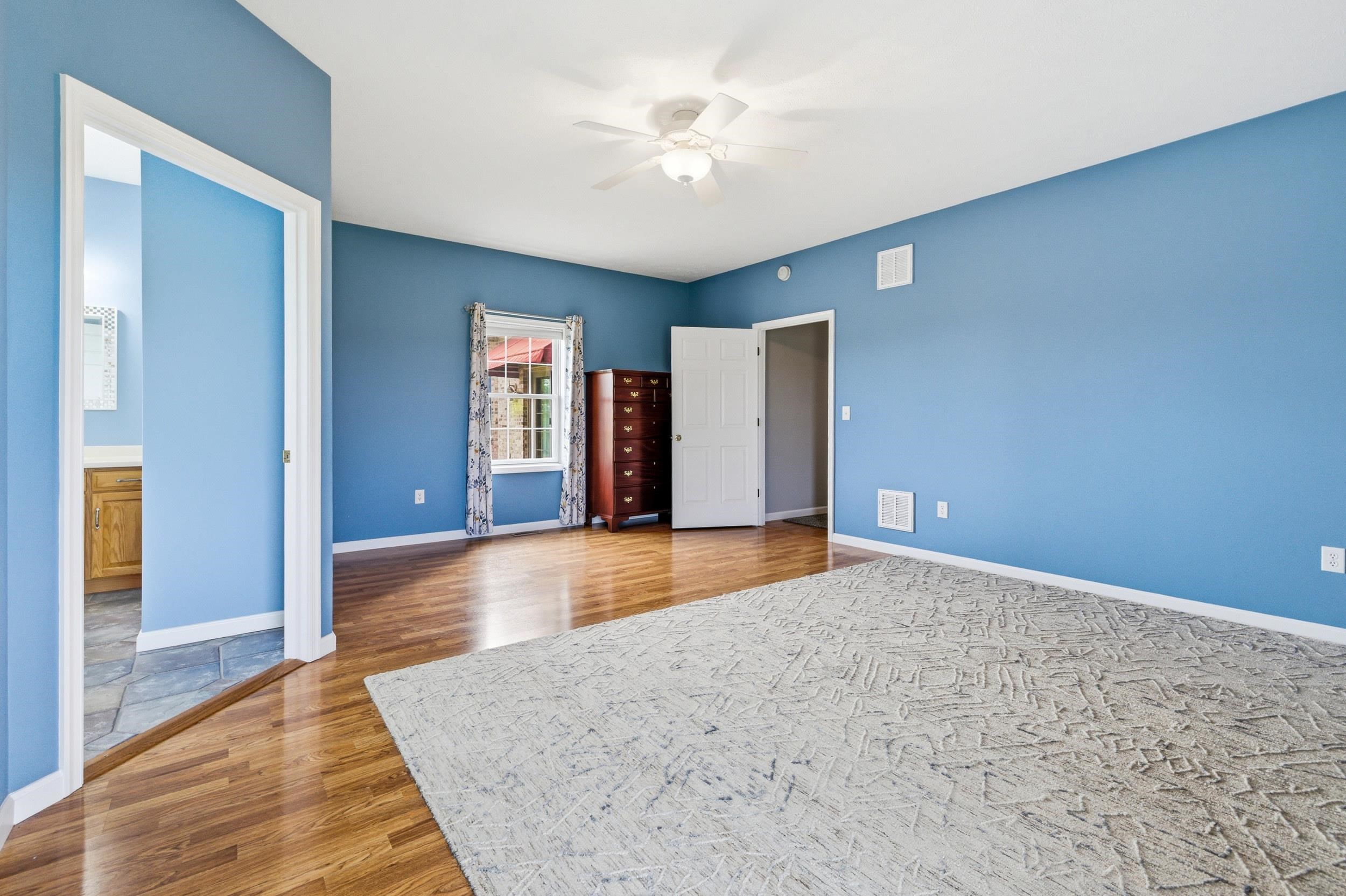 14334 S SUNSET DR, BROADWAY, Virginia 22815, 3 Bedrooms Bedrooms, ,3 BathroomsBathrooms,Residential,14334 S SUNSET DR,677328 MLS # 677328