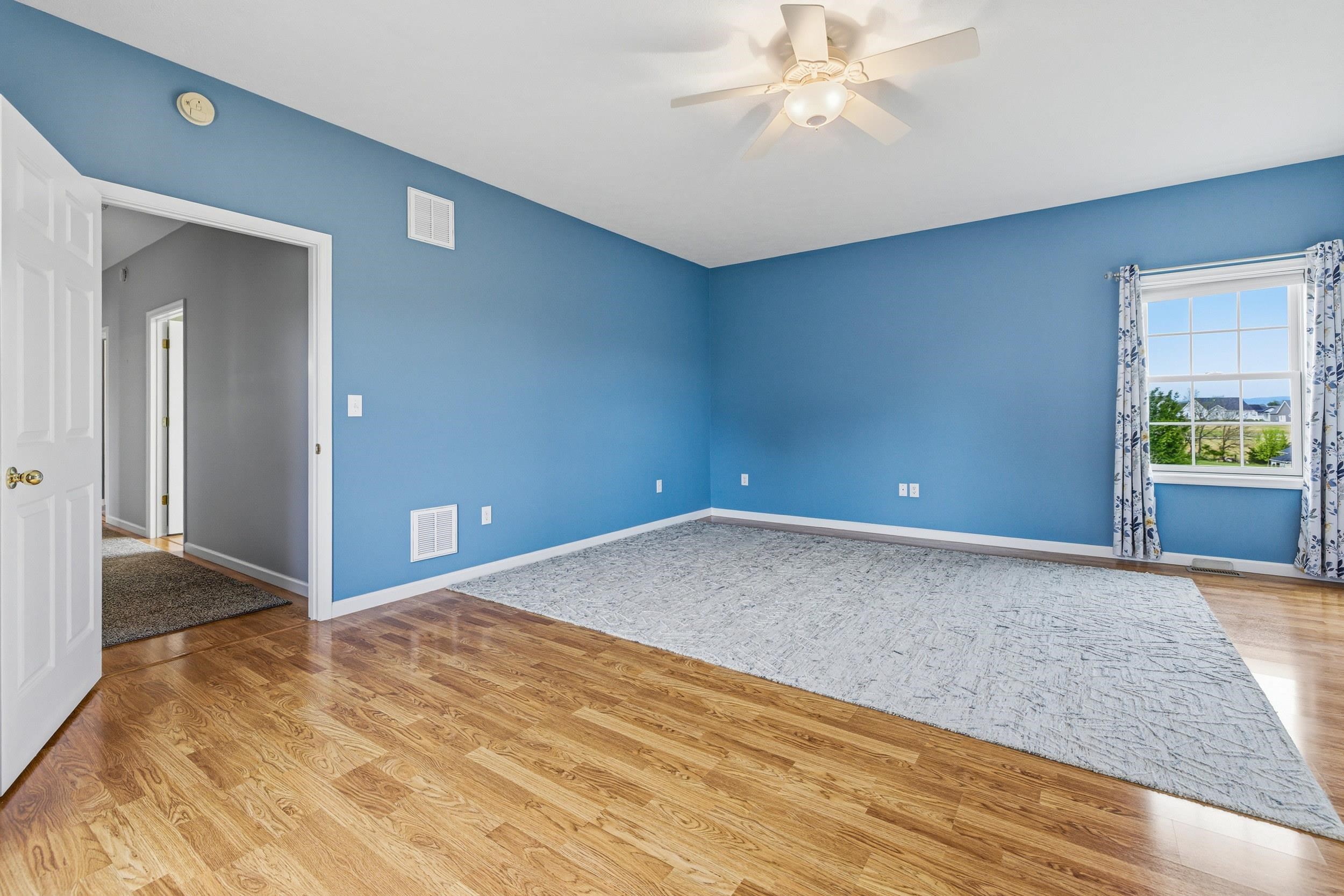14334 S SUNSET DR, BROADWAY, Virginia 22815, 3 Bedrooms Bedrooms, ,3 BathroomsBathrooms,Residential,14334 S SUNSET DR,677328 MLS # 677328