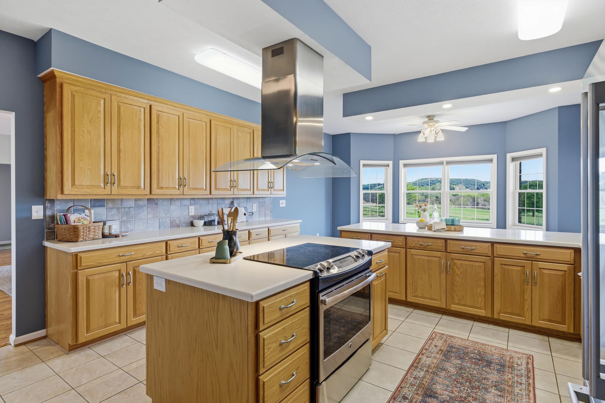 14334 S SUNSET DR, BROADWAY, Virginia 22815, 3 Bedrooms Bedrooms, ,3 BathroomsBathrooms,Residential,14334 S SUNSET DR,677328 MLS # 677328