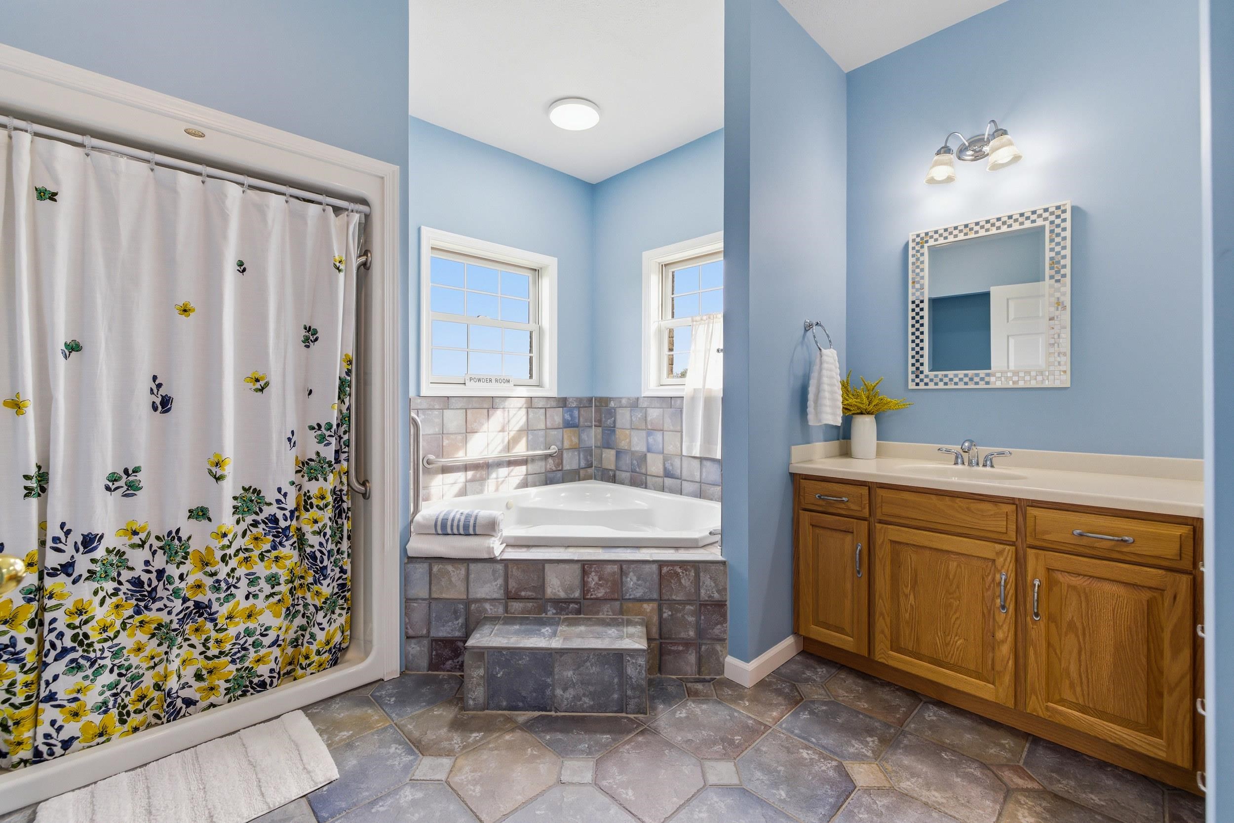 14334 S SUNSET DR, BROADWAY, Virginia 22815, 3 Bedrooms Bedrooms, ,3 BathroomsBathrooms,Residential,14334 S SUNSET DR,677328 MLS # 677328