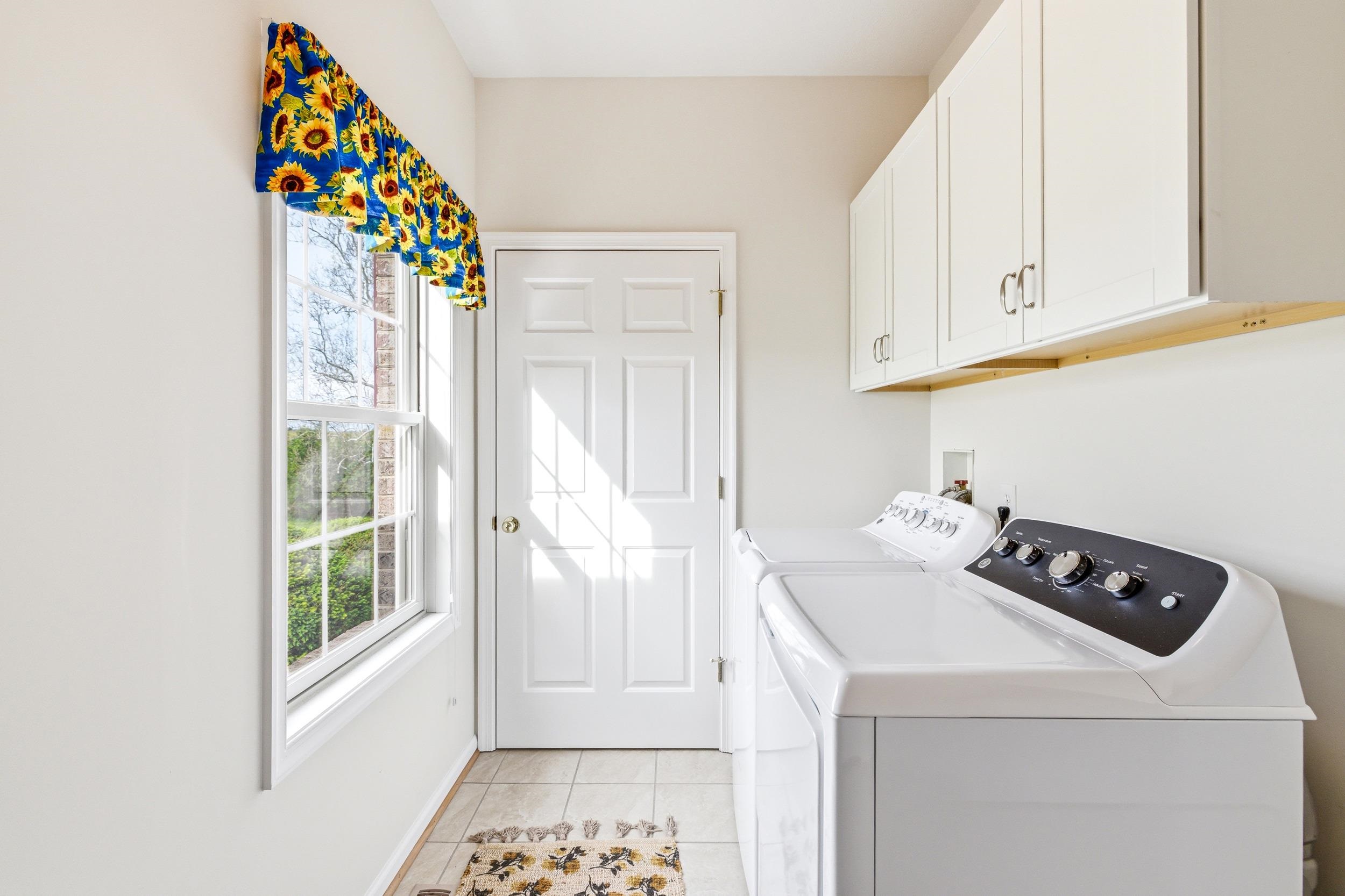 14334 S SUNSET DR, BROADWAY, Virginia 22815, 3 Bedrooms Bedrooms, ,3 BathroomsBathrooms,Residential,14334 S SUNSET DR,677328 MLS # 677328