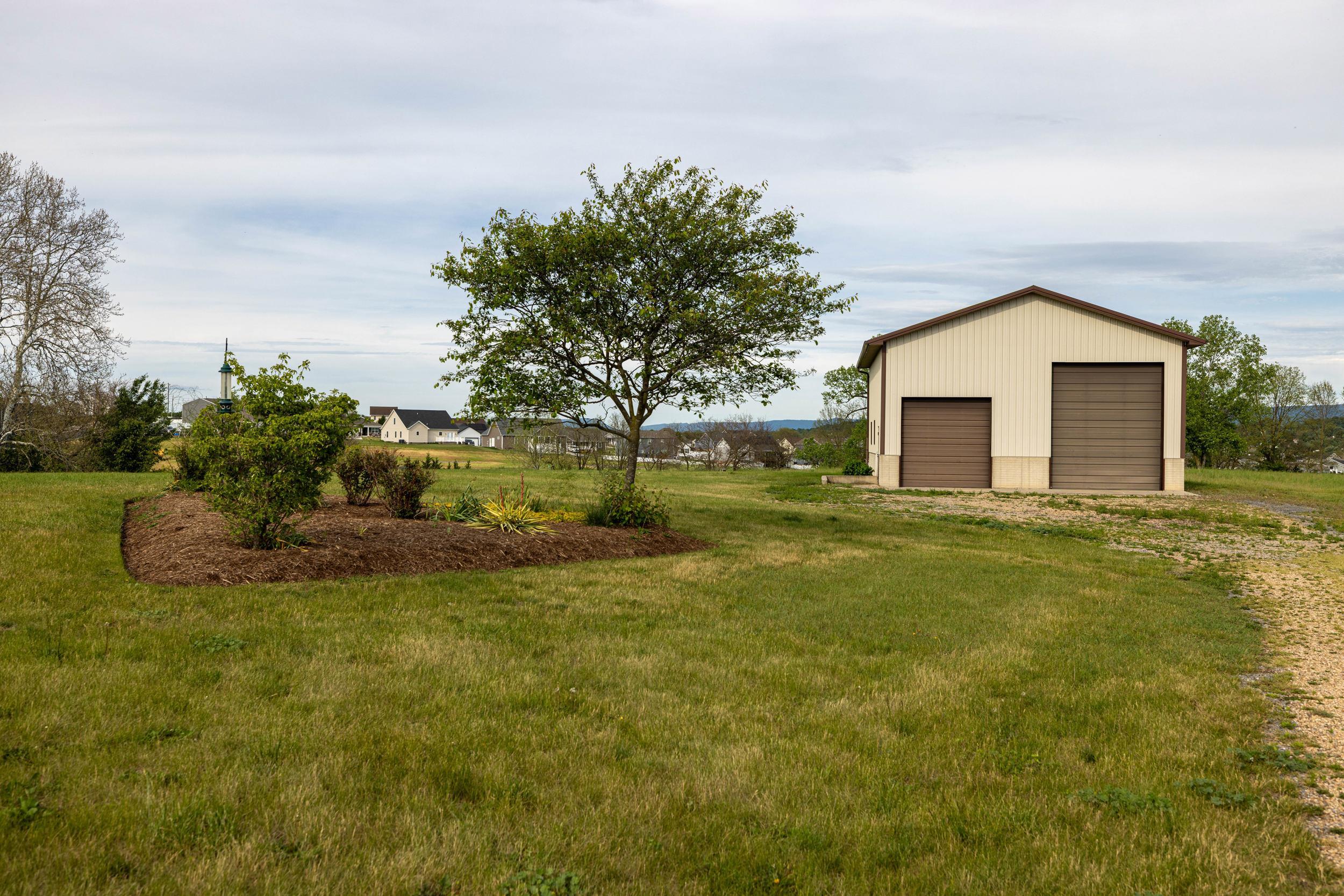 14334 S SUNSET DR, BROADWAY, Virginia 22815, 3 Bedrooms Bedrooms, ,3 BathroomsBathrooms,Residential,14334 S SUNSET DR,677328 MLS # 677328