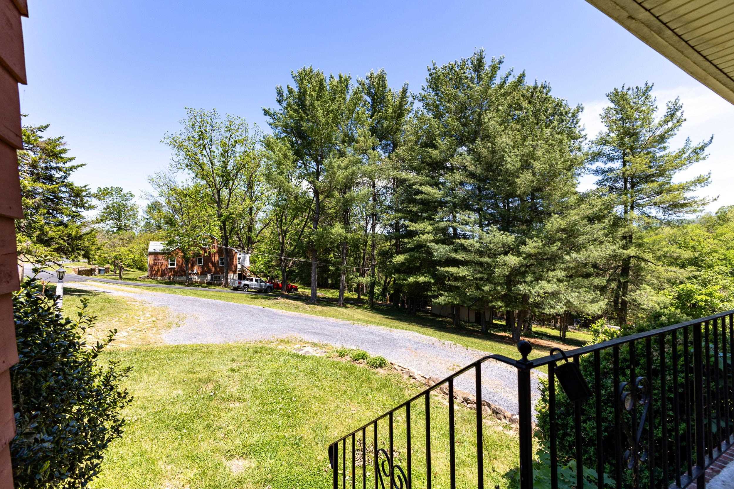 117 GROVE AVE, EDINBURG, Virginia 22824, 3 Bedrooms Bedrooms, ,1 BathroomBathrooms,Residential,117 GROVE AVE,677330 MLS # 677330 117 GROVE AVE, EDINBURG, Virginia 22824, 3 Bedrooms Bedrooms, ,1 BathroomBathrooms,Residential,117 GROVE AVE,677330 MLS # 677330