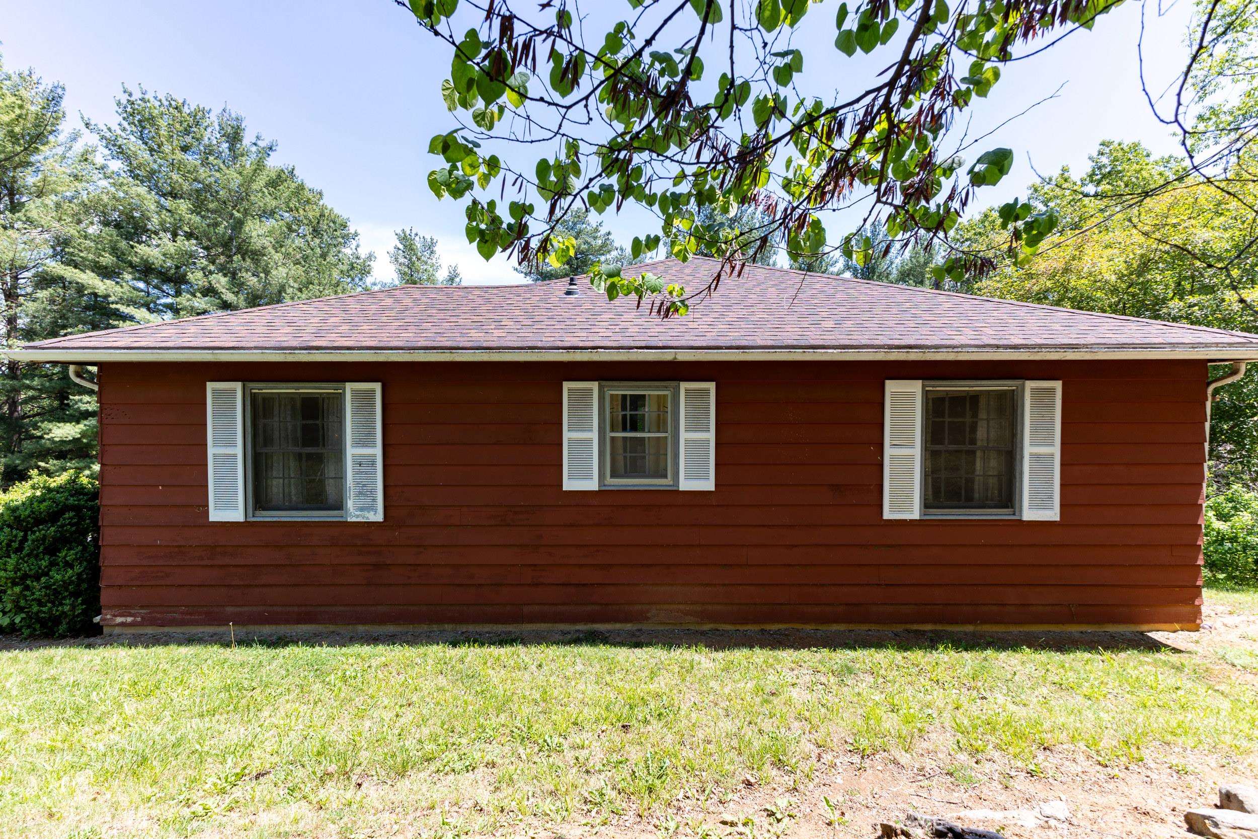 117 GROVE AVE, EDINBURG, Virginia 22824, 3 Bedrooms Bedrooms, ,1 BathroomBathrooms,Residential,117 GROVE AVE,677330 MLS # 677330 117 GROVE AVE, EDINBURG, Virginia 22824, 3 Bedrooms Bedrooms, ,1 BathroomBathrooms,Residential,117 GROVE AVE,677330 MLS # 677330