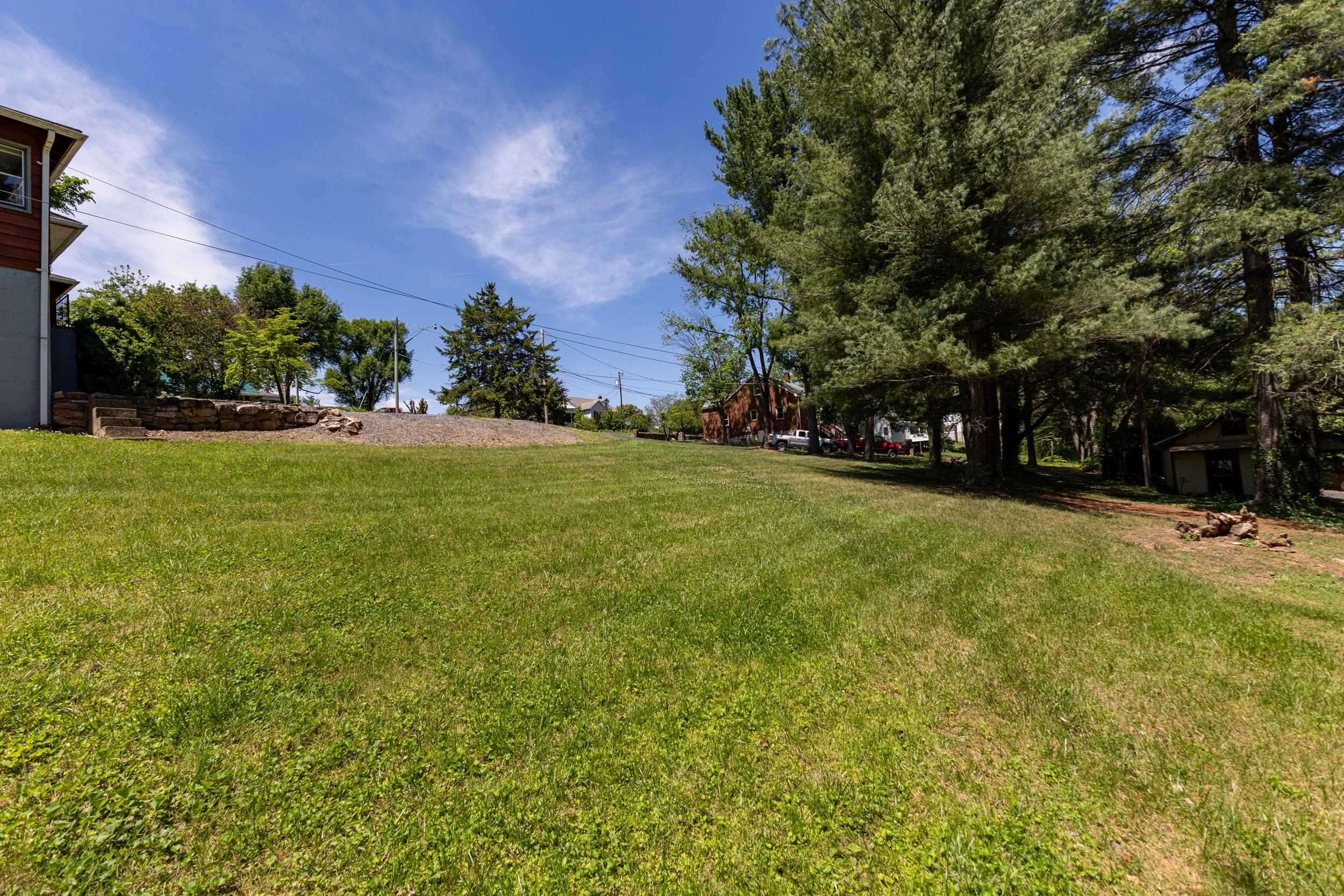 117 GROVE AVE, EDINBURG, Virginia 22824, 3 Bedrooms Bedrooms, ,1 BathroomBathrooms,Residential,117 GROVE AVE,677330 MLS # 677330 117 GROVE AVE, EDINBURG, Virginia 22824, 3 Bedrooms Bedrooms, ,1 BathroomBathrooms,Residential,117 GROVE AVE,677330 MLS # 677330