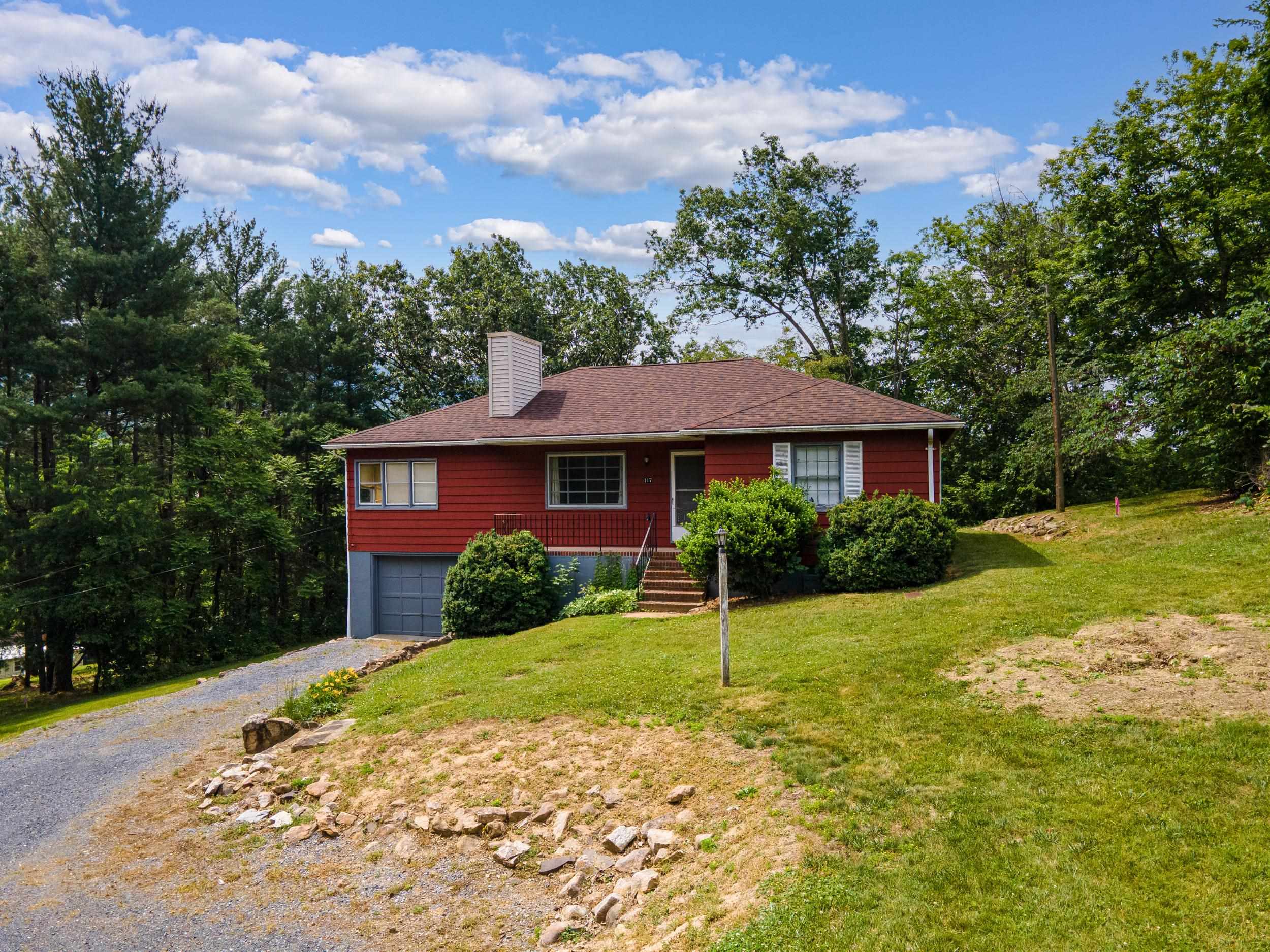 117 GROVE AVE, EDINBURG, Virginia 22824, 3 Bedrooms Bedrooms, ,1 BathroomBathrooms,Residential,117 GROVE AVE,677330 MLS # 677330 117 GROVE AVE, EDINBURG, Virginia 22824, 3 Bedrooms Bedrooms, ,1 BathroomBathrooms,Residential,117 GROVE AVE,677330 MLS # 677330