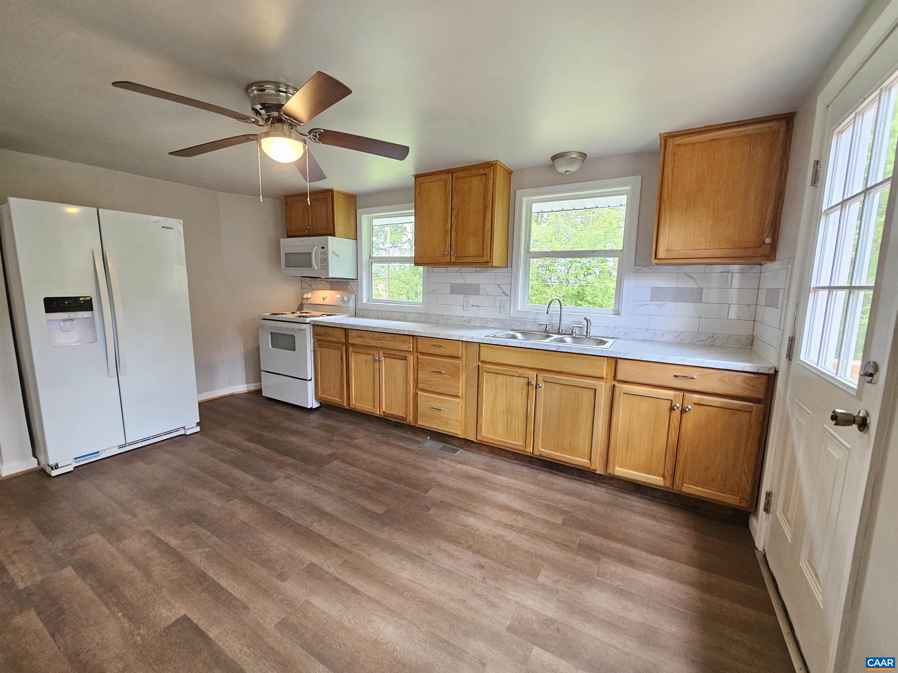 5290 DIXIE HILL RD, BUCKINGHAM, Virginia 23921, 3 Bedrooms Bedrooms, ,2 BathroomsBathrooms,Residential,5290 DIXIE HILL RD,677331 MLS # 677331 5290 DIXIE HILL RD, BUCKINGHAM, Virginia 23921, 3 Bedrooms Bedrooms, ,2 BathroomsBathrooms,Residential,5290 DIXIE HILL RD,677331 MLS # 677331