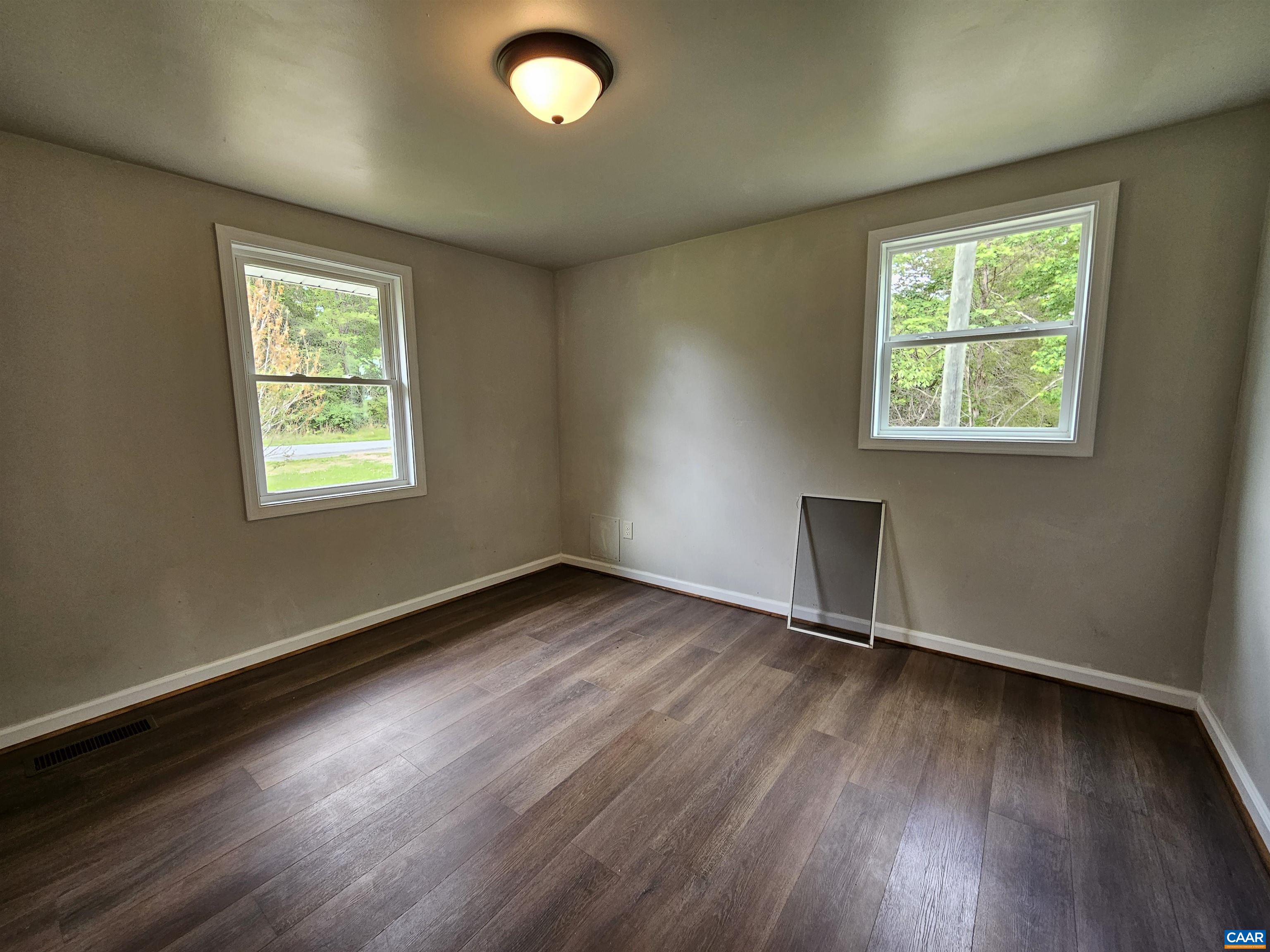 5290 DIXIE HILL RD, BUCKINGHAM, Virginia 23921, 3 Bedrooms Bedrooms, ,2 BathroomsBathrooms,Residential,5290 DIXIE HILL RD,677331 MLS # 677331 5290 DIXIE HILL RD, BUCKINGHAM, Virginia 23921, 3 Bedrooms Bedrooms, ,2 BathroomsBathrooms,Residential,5290 DIXIE HILL RD,677331 MLS # 677331