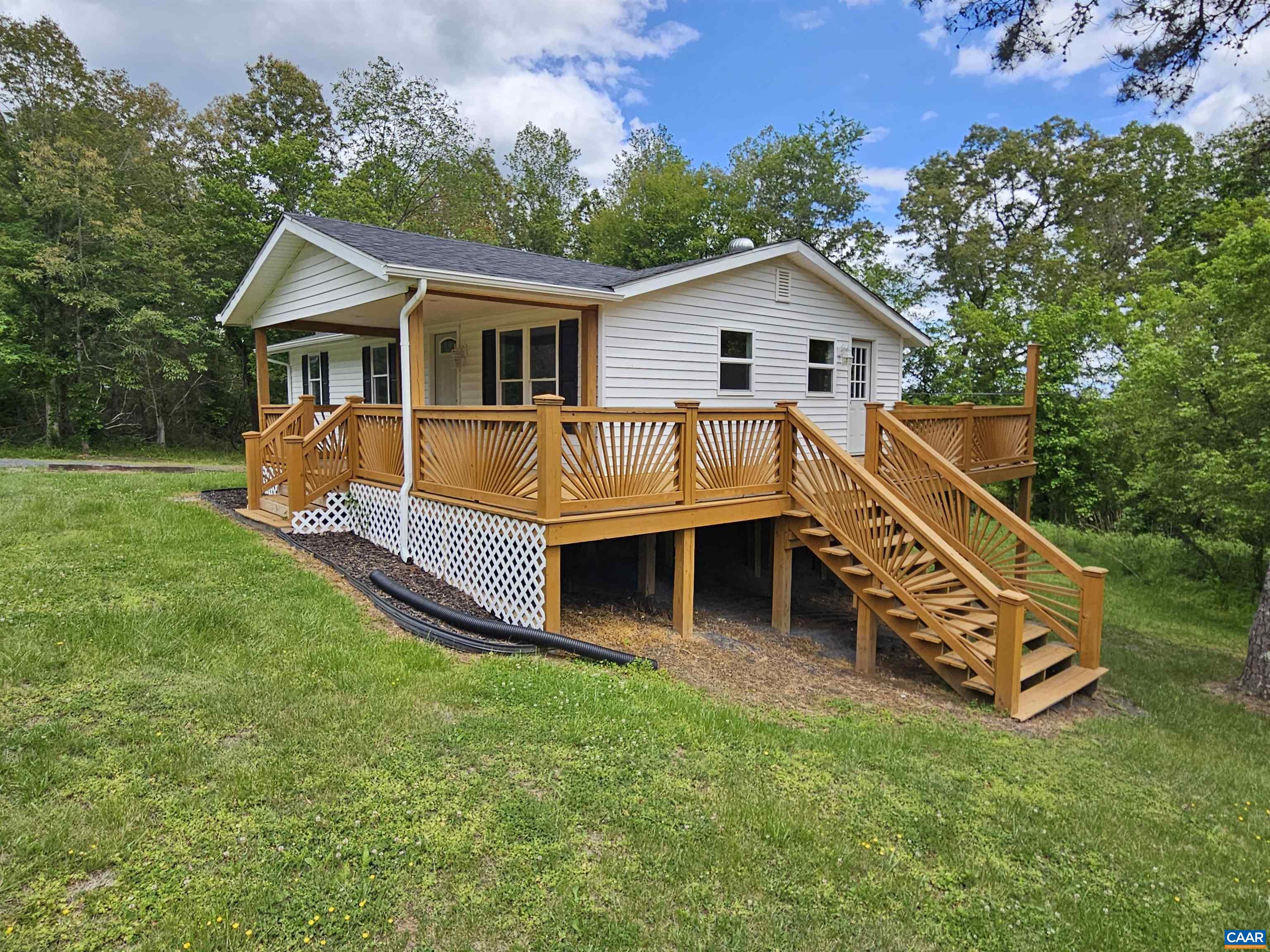 5290 DIXIE HILL RD, BUCKINGHAM, Virginia 23921, 3 Bedrooms Bedrooms, ,2 BathroomsBathrooms,Residential,5290 DIXIE HILL RD,677331 MLS # 677331 5290 DIXIE HILL RD, BUCKINGHAM, Virginia 23921, 3 Bedrooms Bedrooms, ,2 BathroomsBathrooms,Residential,5290 DIXIE HILL RD,677331 MLS # 677331