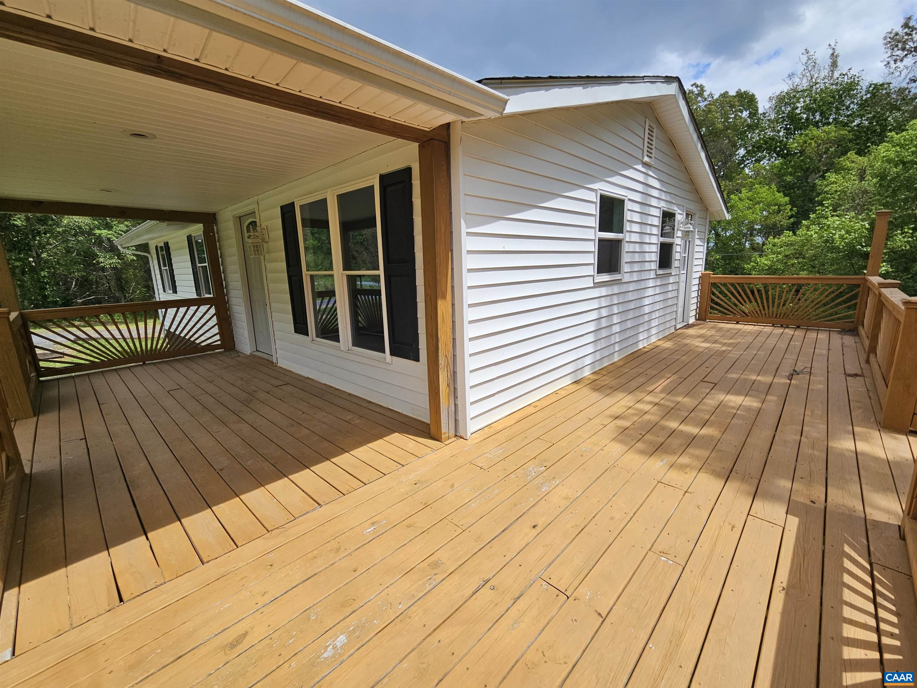 5290 DIXIE HILL RD, BUCKINGHAM, Virginia 23921, 3 Bedrooms Bedrooms, ,2 BathroomsBathrooms,Residential,5290 DIXIE HILL RD,677331 MLS # 677331 5290 DIXIE HILL RD, BUCKINGHAM, Virginia 23921, 3 Bedrooms Bedrooms, ,2 BathroomsBathrooms,Residential,5290 DIXIE HILL RD,677331 MLS # 677331