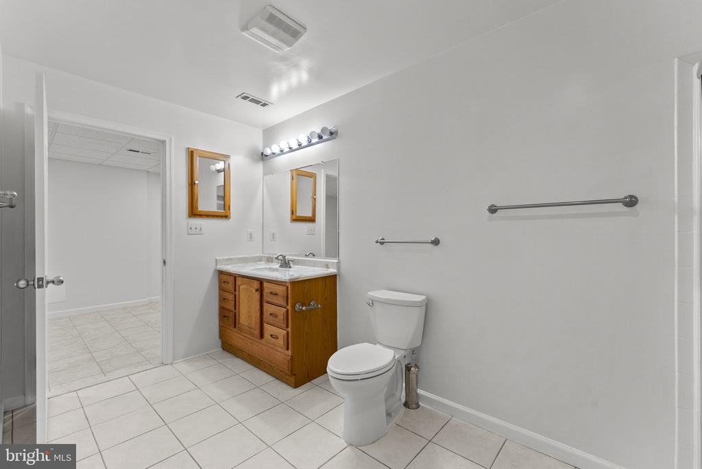 483 WINDWOOD COVES BLVD, MINERAL, Virginia 23117, 4 Bedrooms Bedrooms, ,3 BathroomsBathrooms,Residential,483 WINDWOOD COVES BLVD,VALA2009712 MLS # VALA2009712