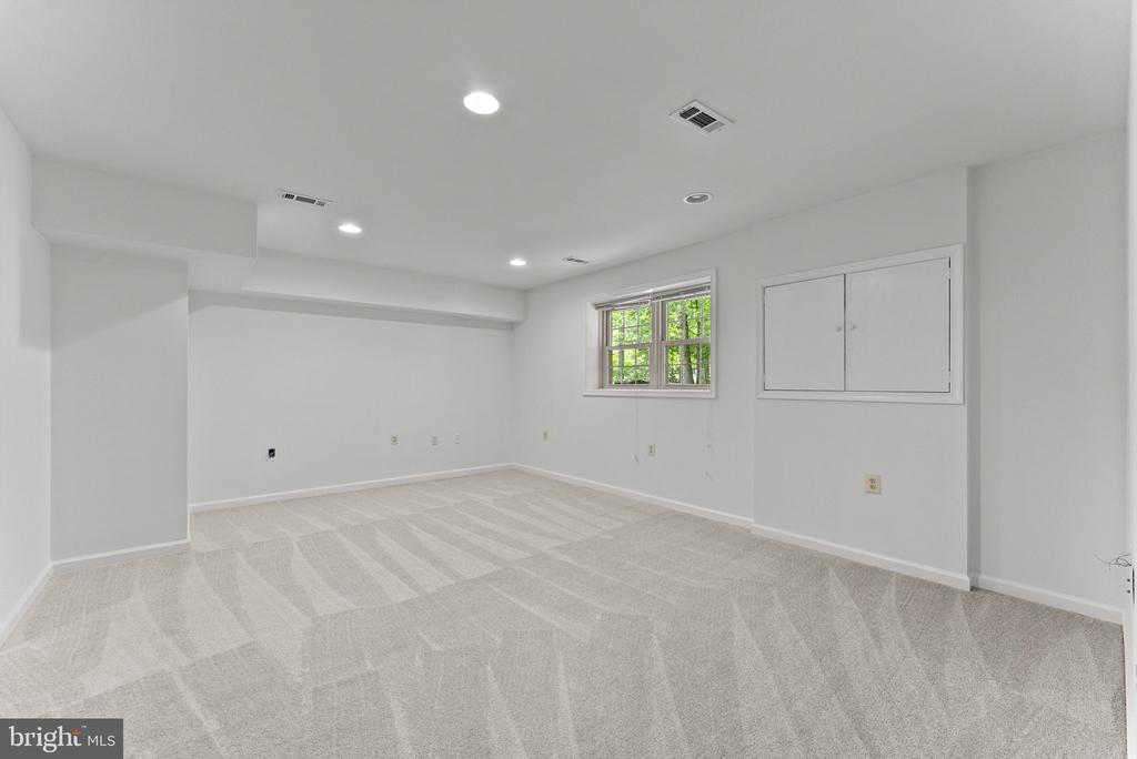 483 WINDWOOD COVES BLVD, MINERAL, Virginia 23117, 4 Bedrooms Bedrooms, ,3 BathroomsBathrooms,Residential,483 WINDWOOD COVES BLVD,VALA2009712 MLS # VALA2009712