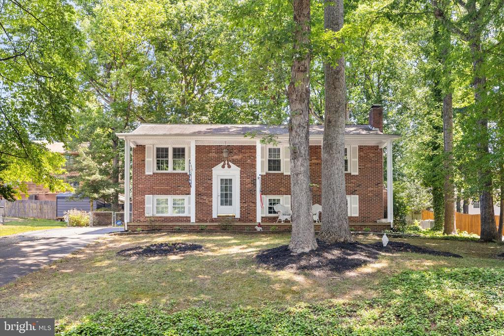 11823 RUTHERFORD DR, FREDERICKSBURG, Virginia 22407, 3 Bedrooms Bedrooms, ,2 BathroomsBathrooms,Residential,11823 RUTHERFORD DR,VASP2042114 MLS # VASP2042114 11823 RUTHERFORD DR, FREDERICKSBURG, Virginia 22407, 3 Bedrooms Bedrooms, ,2 BathroomsBathrooms,Residential,11823 RUTHERFORD DR,VASP2042114 MLS # VASP2042114