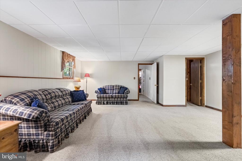 11823 RUTHERFORD DR, FREDERICKSBURG, Virginia 22407, 3 Bedrooms Bedrooms, ,2 BathroomsBathrooms,Residential,11823 RUTHERFORD DR,VASP2042114 MLS # VASP2042114 11823 RUTHERFORD DR, FREDERICKSBURG, Virginia 22407, 3 Bedrooms Bedrooms, ,2 BathroomsBathrooms,Residential,11823 RUTHERFORD DR,VASP2042114 MLS # VASP2042114