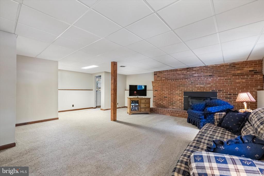 11823 RUTHERFORD DR, FREDERICKSBURG, Virginia 22407, 3 Bedrooms Bedrooms, ,2 BathroomsBathrooms,Residential,11823 RUTHERFORD DR,VASP2042114 MLS # VASP2042114 11823 RUTHERFORD DR, FREDERICKSBURG, Virginia 22407, 3 Bedrooms Bedrooms, ,2 BathroomsBathrooms,Residential,11823 RUTHERFORD DR,VASP2042114 MLS # VASP2042114