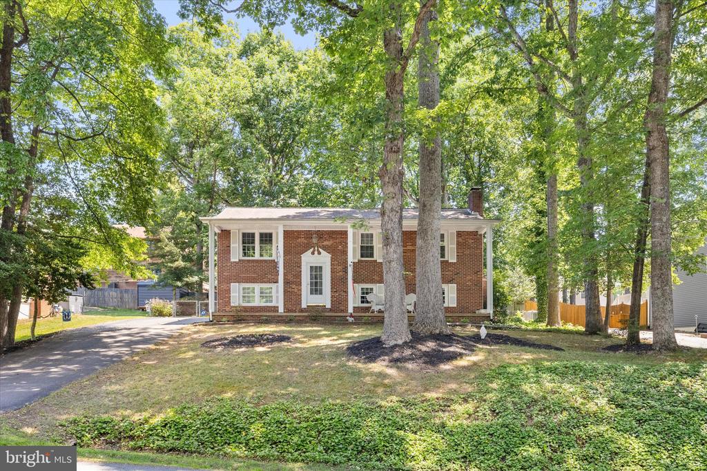 11823 RUTHERFORD DR, FREDERICKSBURG, Virginia 22407, 3 Bedrooms Bedrooms, ,2 BathroomsBathrooms,Residential,11823 RUTHERFORD DR,VASP2042114 MLS # VASP2042114 11823 RUTHERFORD DR, FREDERICKSBURG, Virginia 22407, 3 Bedrooms Bedrooms, ,2 BathroomsBathrooms,Residential,11823 RUTHERFORD DR,VASP2042114 MLS # VASP2042114