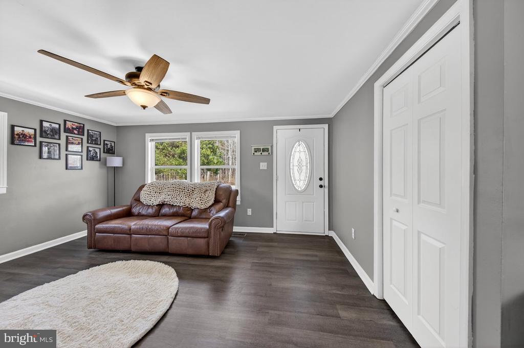8427 PAMUNKEY RD, SPOTSYLVANIA, Virginia 22551, 3 Bedrooms Bedrooms, ,1 BathroomBathrooms,Residential,8427 PAMUNKEY RD,VASP2042102 MLS # VASP2042102