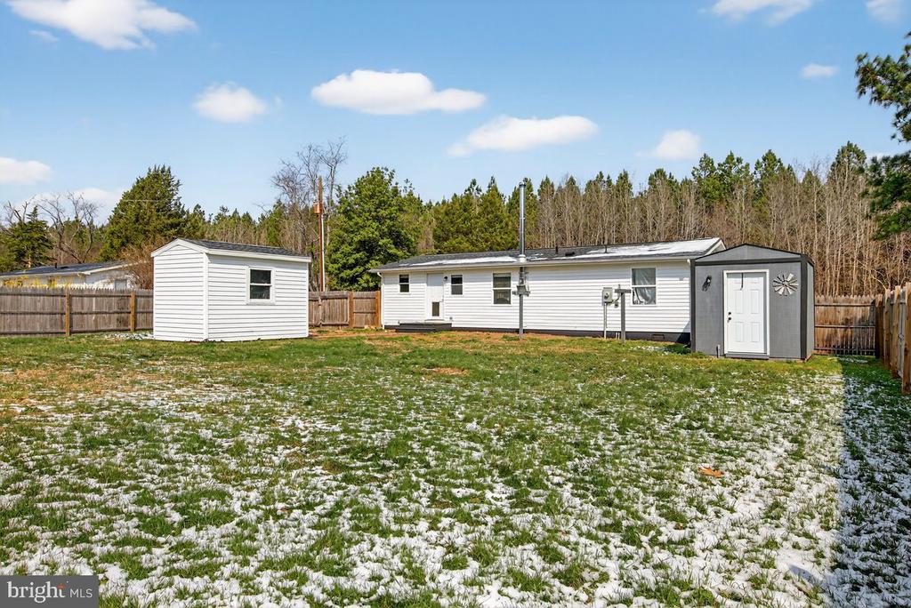 8427 PAMUNKEY RD, SPOTSYLVANIA, Virginia 22551, 3 Bedrooms Bedrooms, ,1 BathroomBathrooms,Residential,8427 PAMUNKEY RD,VASP2042102 MLS # VASP2042102