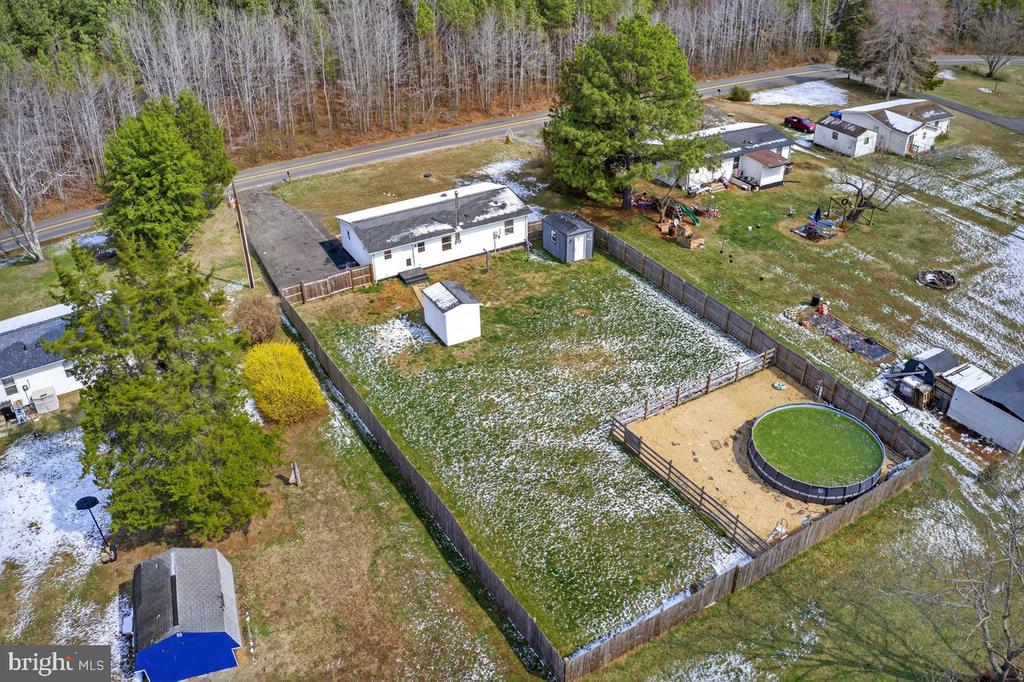 8427 PAMUNKEY RD, SPOTSYLVANIA, Virginia 22551, 3 Bedrooms Bedrooms, ,1 BathroomBathrooms,Residential,8427 PAMUNKEY RD,VASP2042102 MLS # VASP2042102